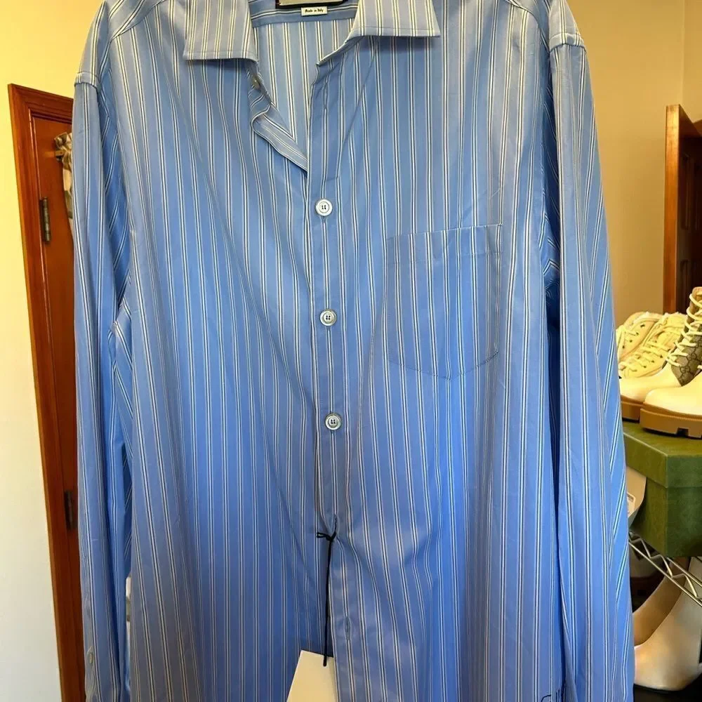 Men’s Gucci, blue stripe button up cotton shirt, size 56 made in Italy